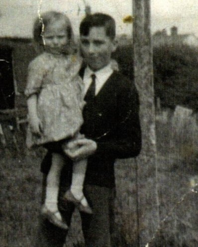 Carmel Quinn and her brother John Laverty
